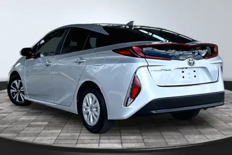 More photos of 2018 Toyota Prius Prime Premium at M&J Auto Sales and Service, FL