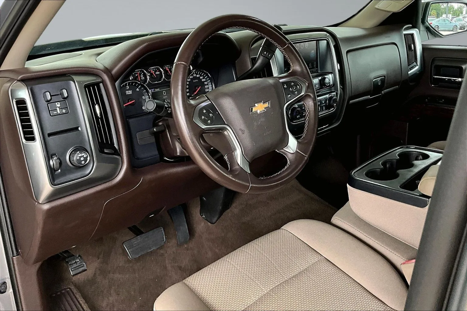 Chevrolet Silverado photo 15