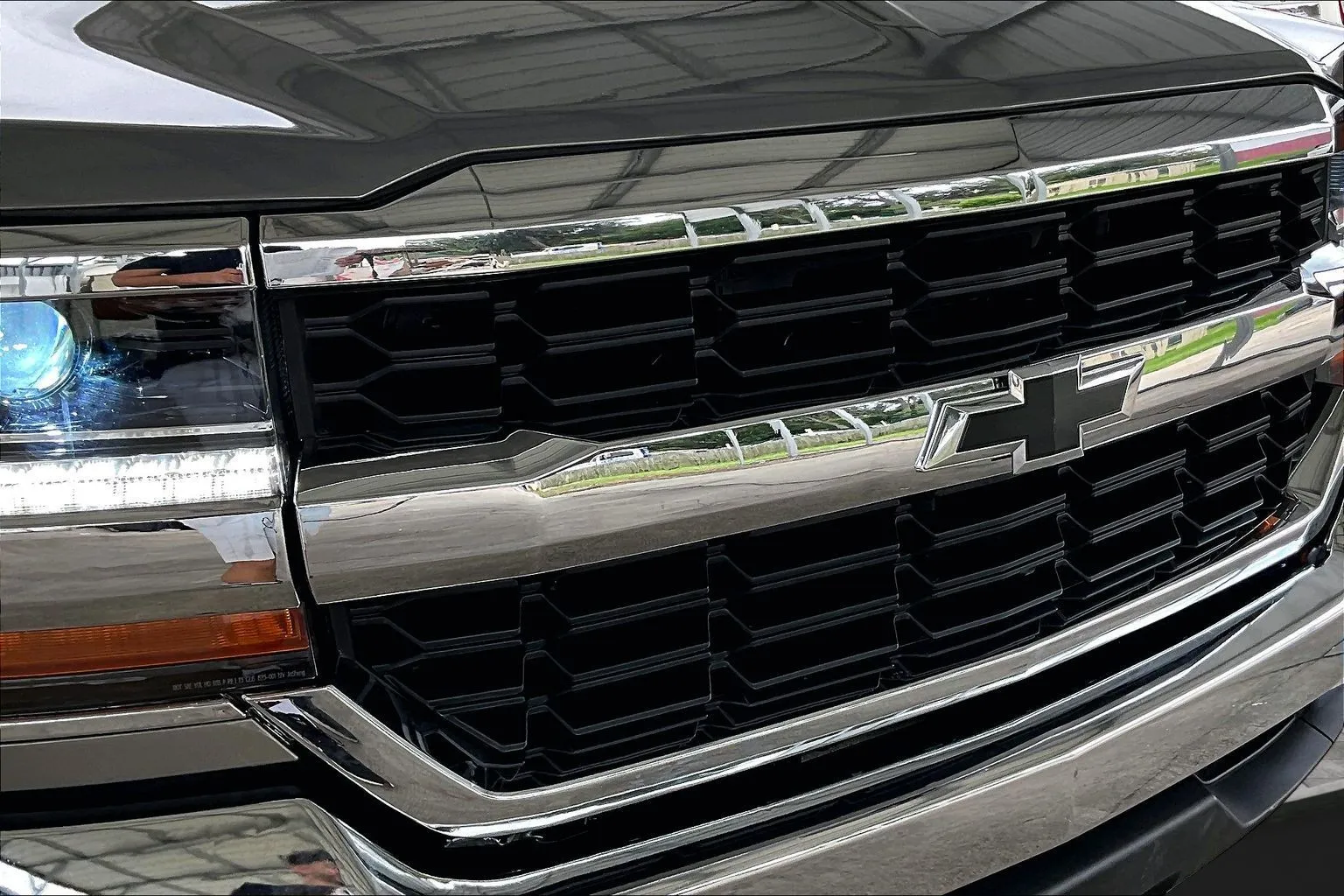 Chevrolet Silverado photo 30