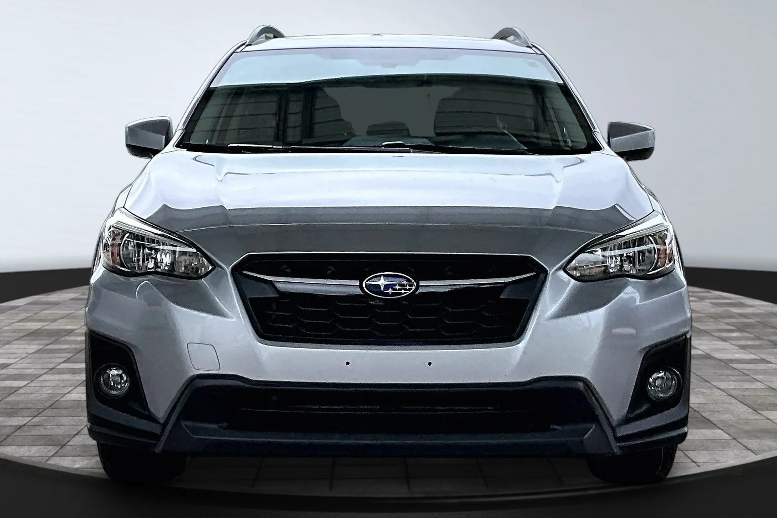 Subaru Crosstrek photo 2