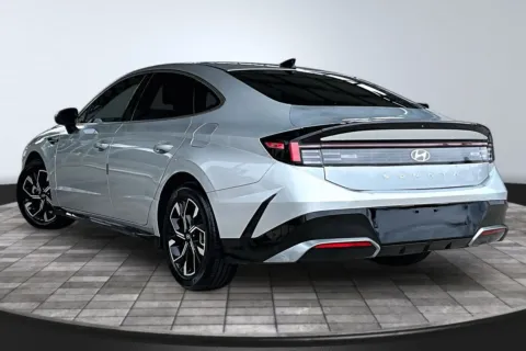 More photos of 2024 Hyundai SONATA SEL at M&J Auto Sales and Service, FL