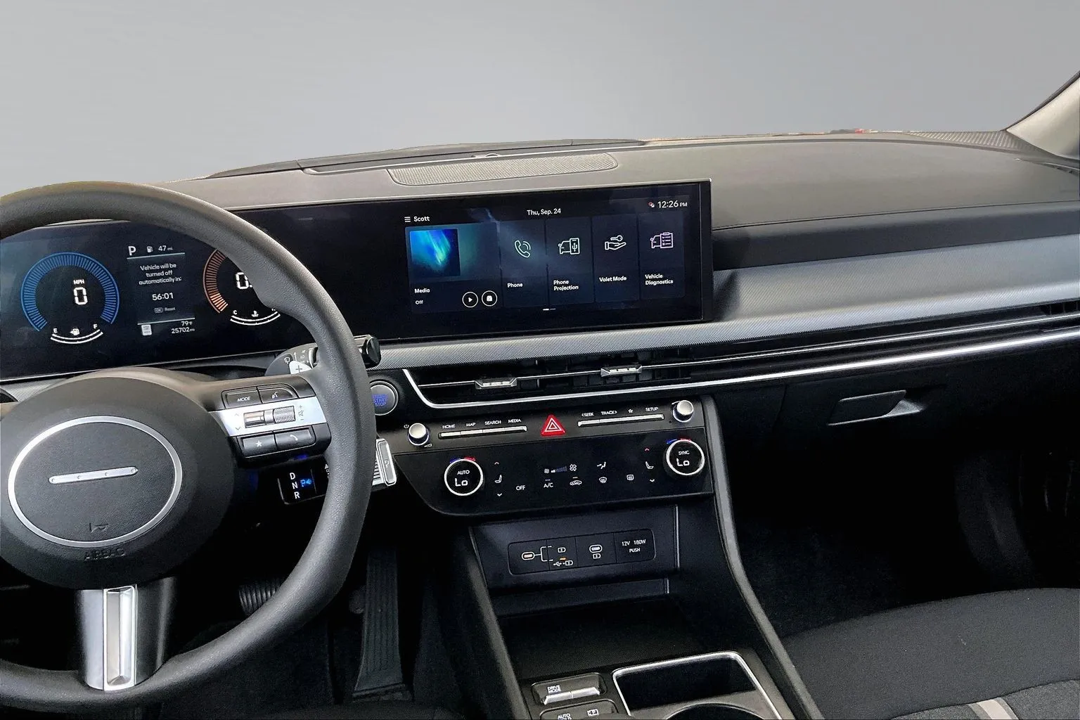 Hyundai Sonata photo 9
