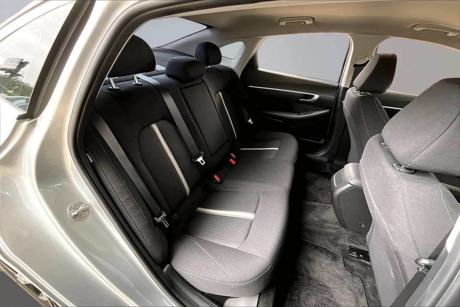 Hyundai Sonata photo 22