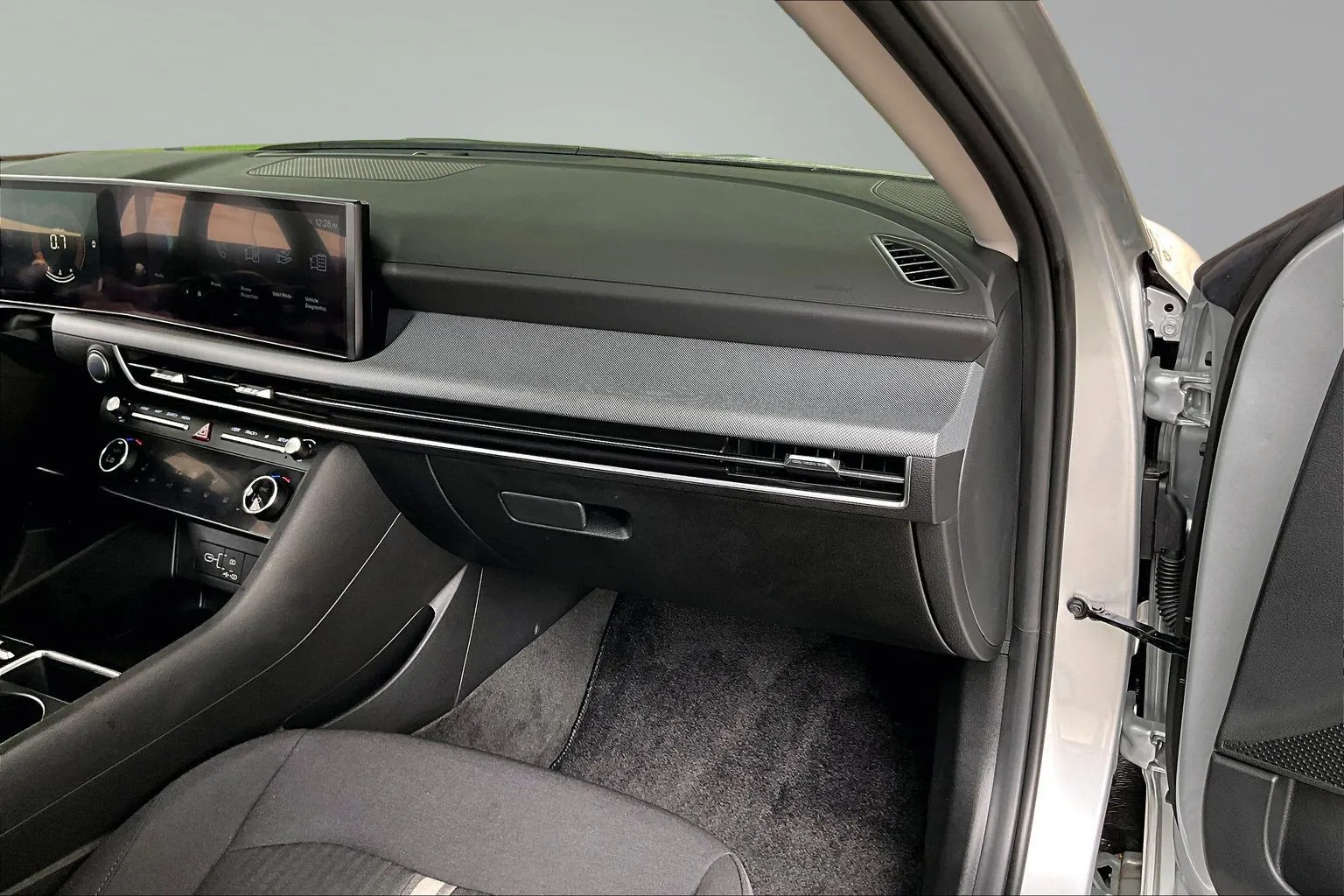 Hyundai Sonata photo 23