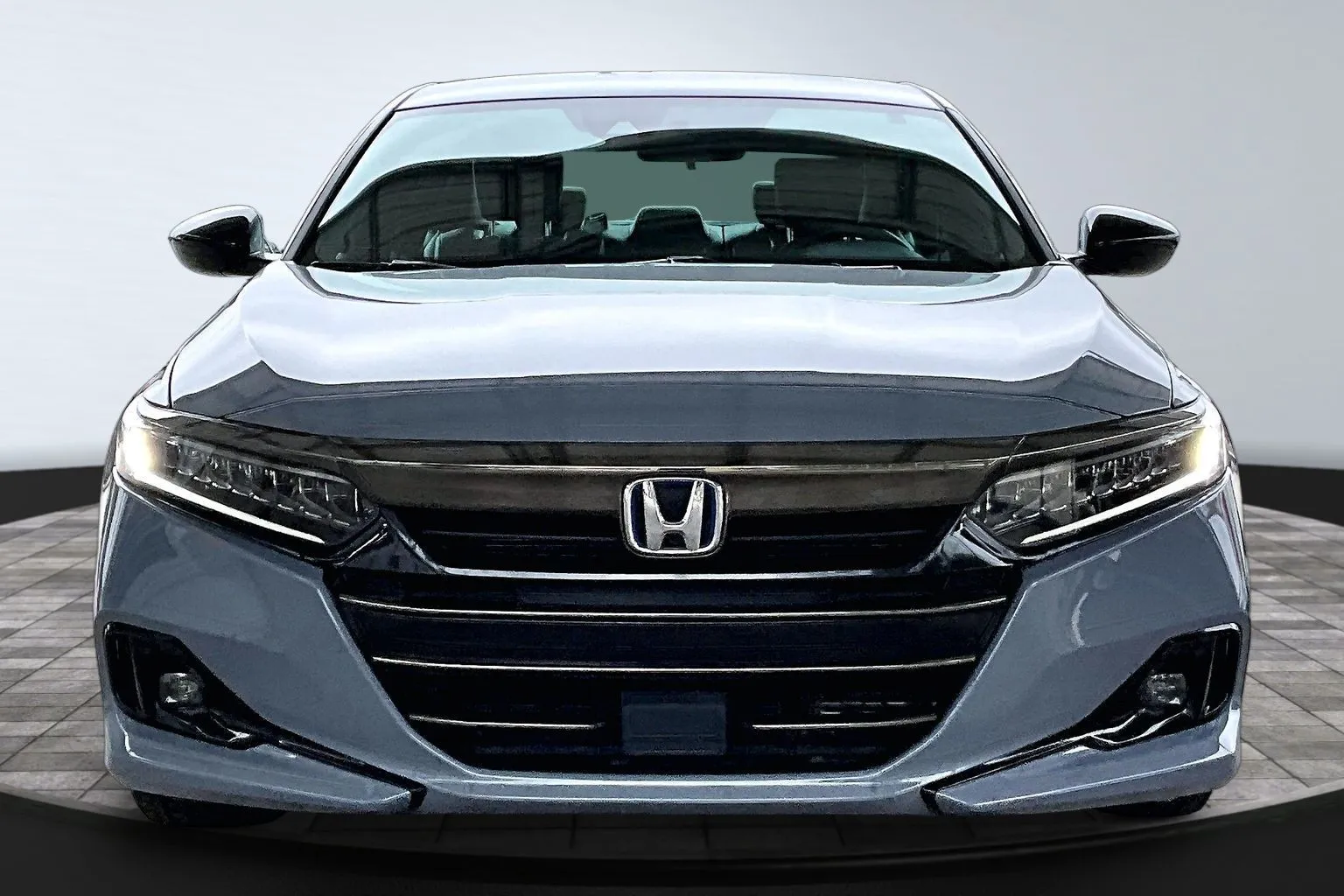 Honda Accord photo 2