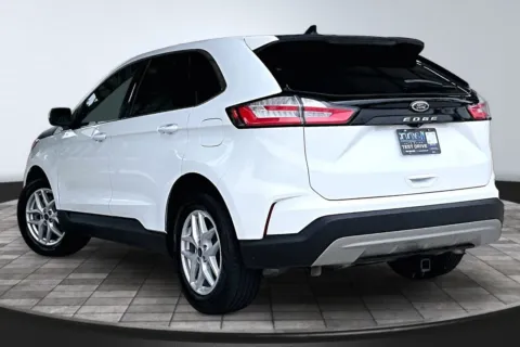 More photos of 2021 Ford Edge at M&J Auto Sales and Service, FL