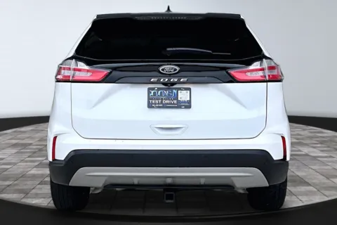 More photos of 2021 Ford Edge at M&J Auto Sales and Service, FL