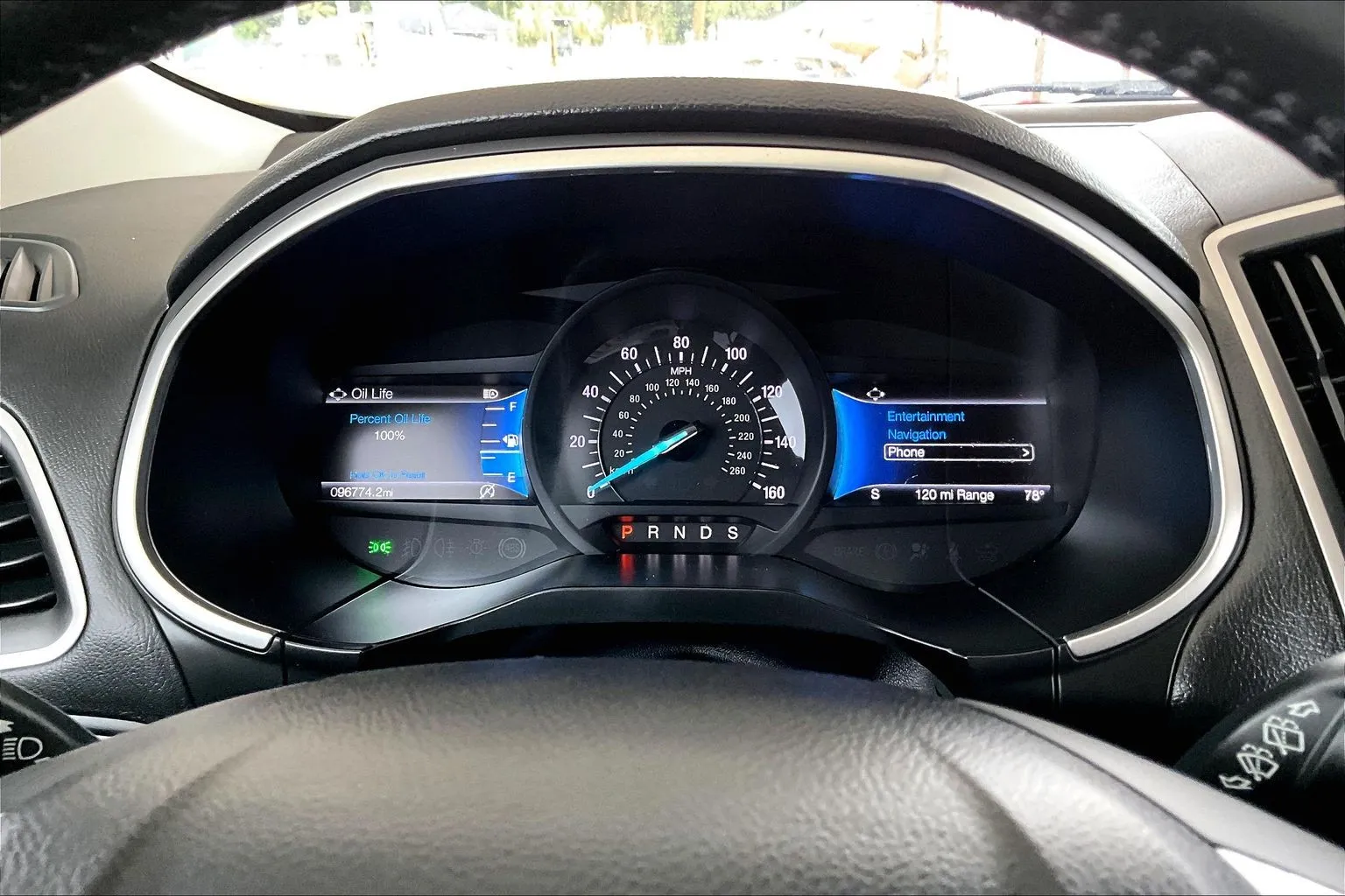 Ford Edge photo 12