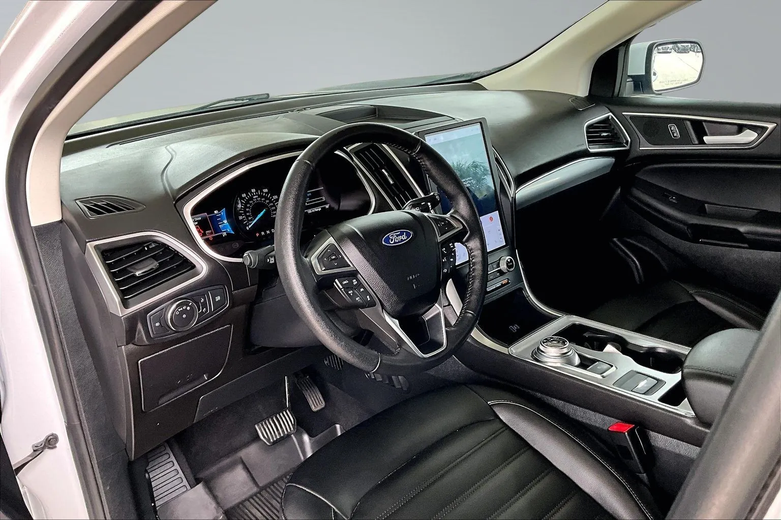 Ford Edge photo 14