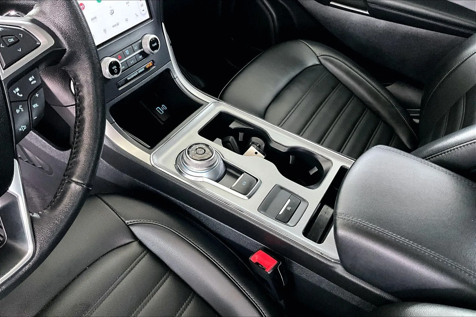 Ford Edge photo 15