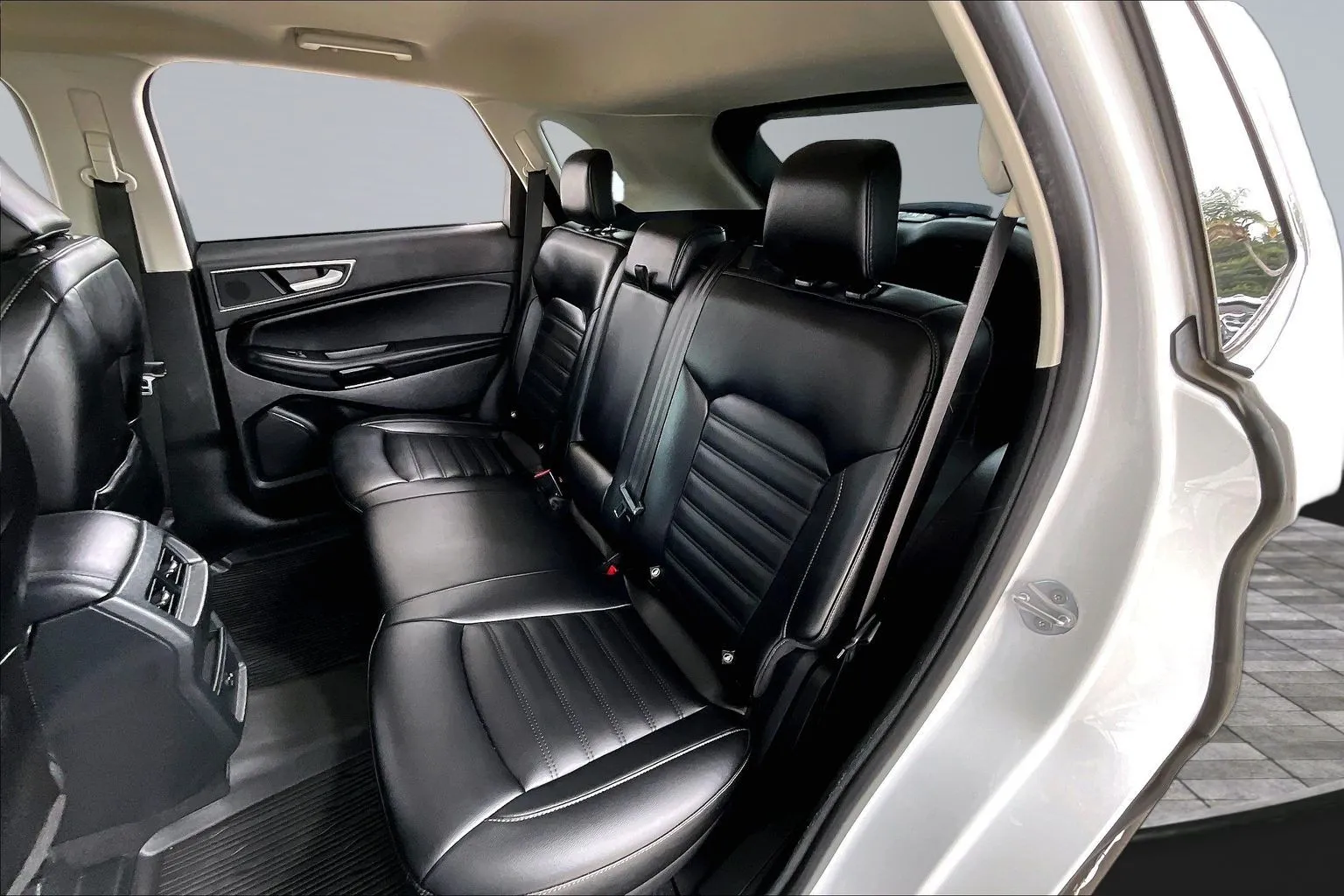 Ford Edge photo 19