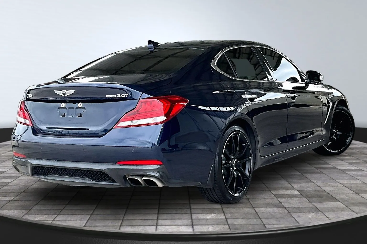 Genesis G70 photo 6
