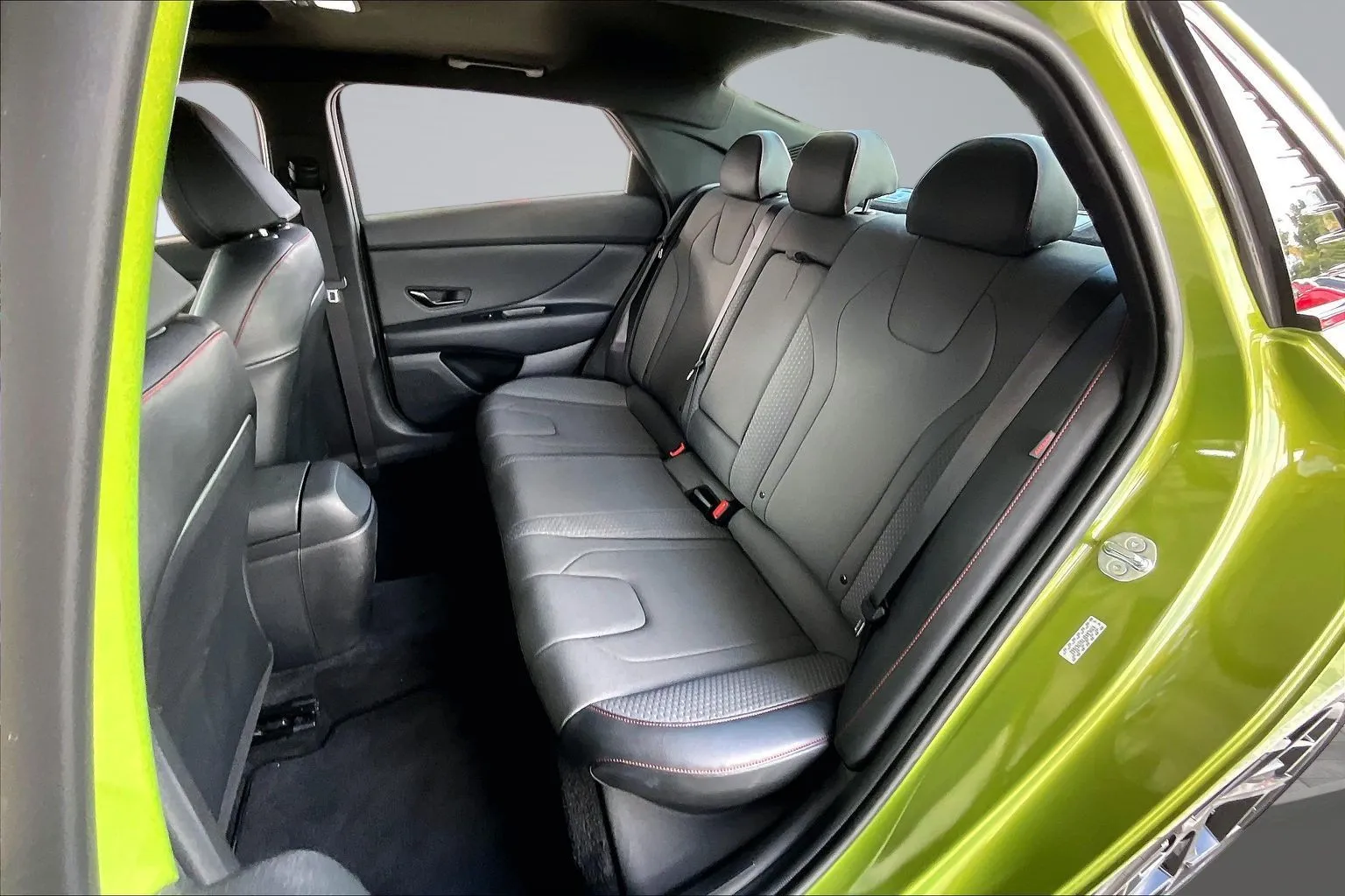 Hyundai Elantra photo 19