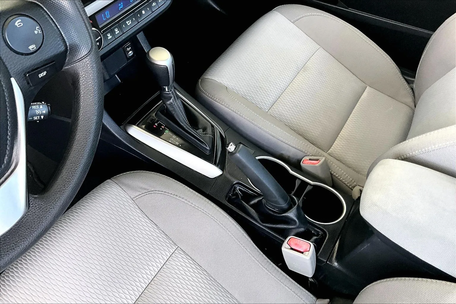 Toyota Corolla photo 15