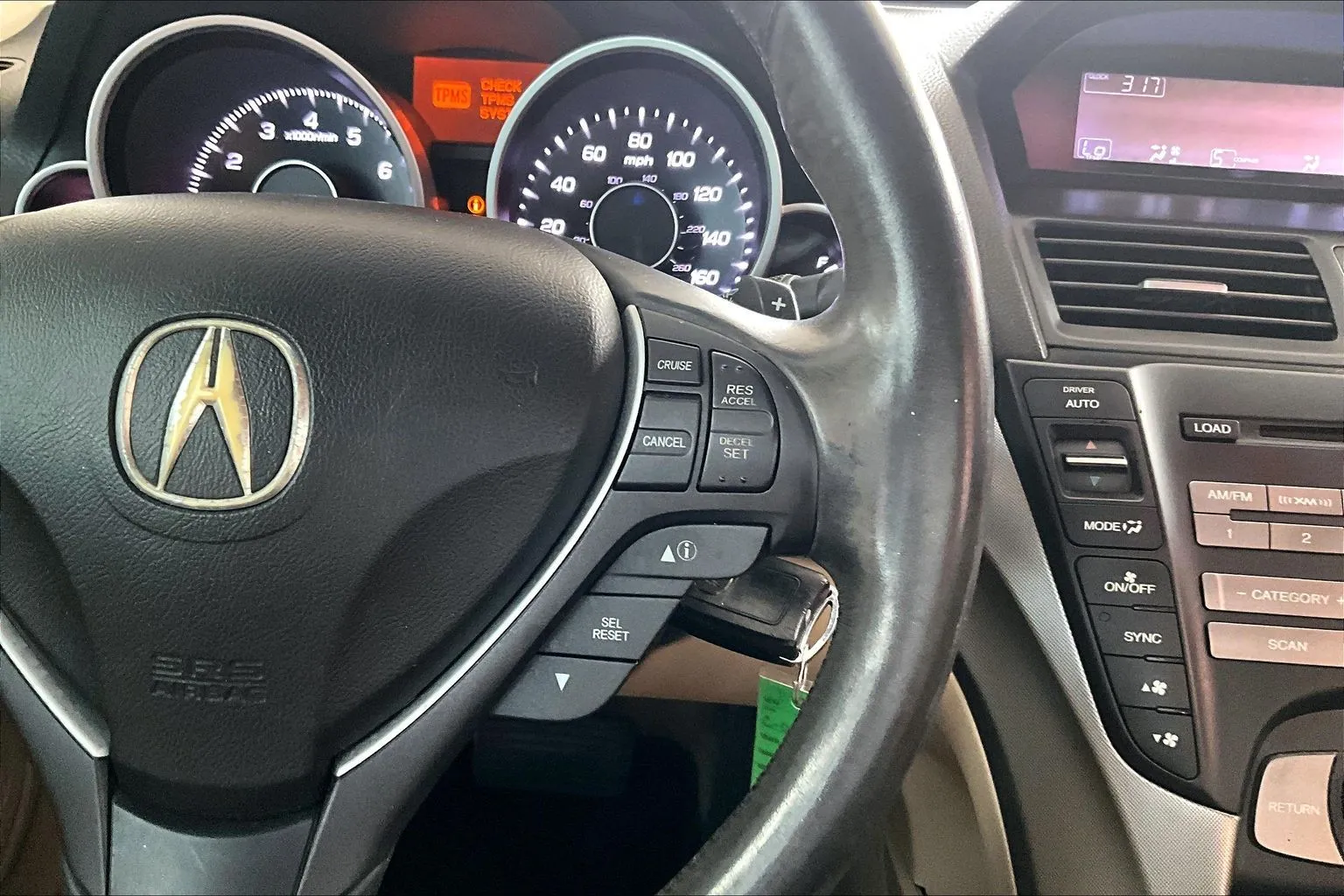 Acura TL photo 11