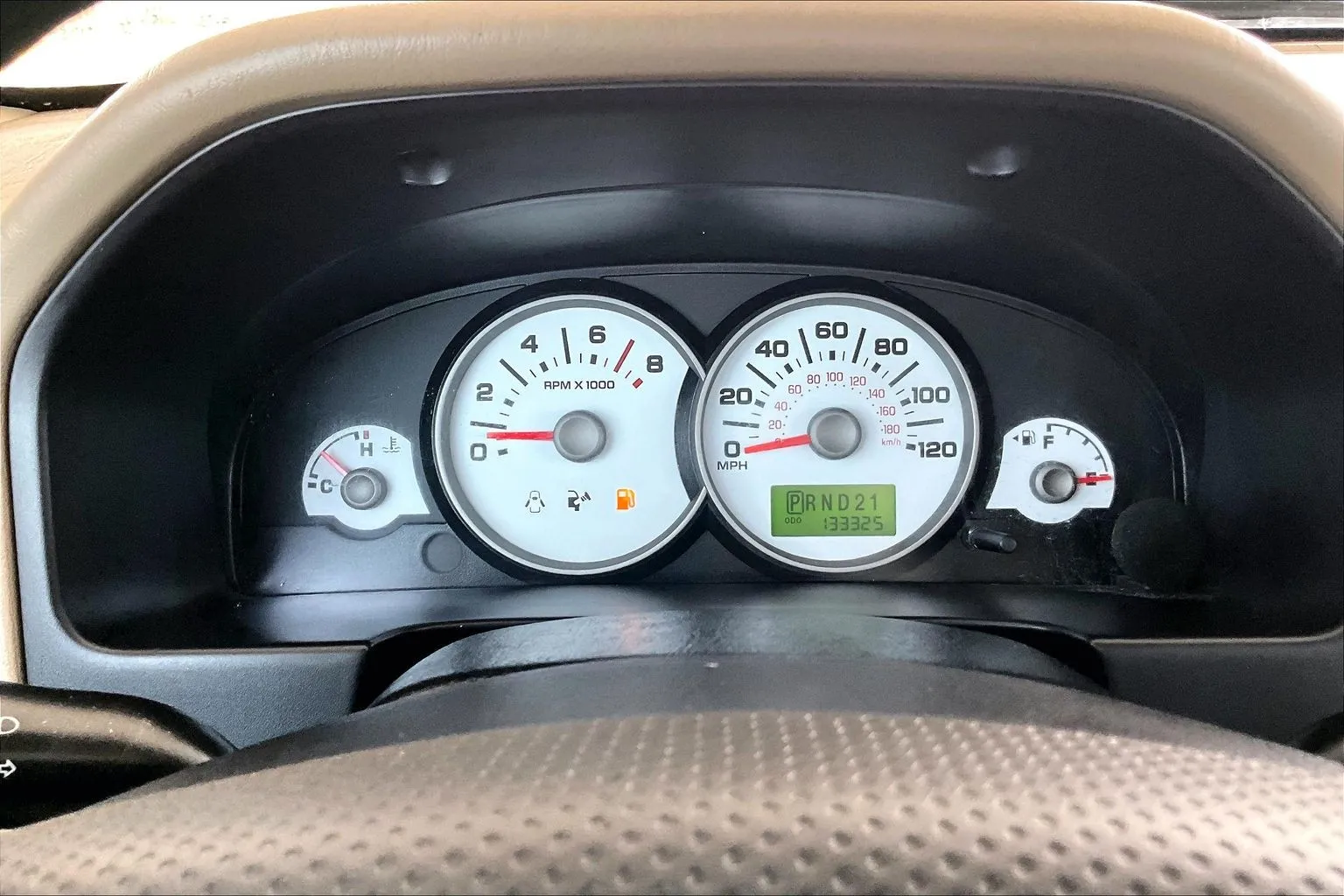 Ford Escape photo 12