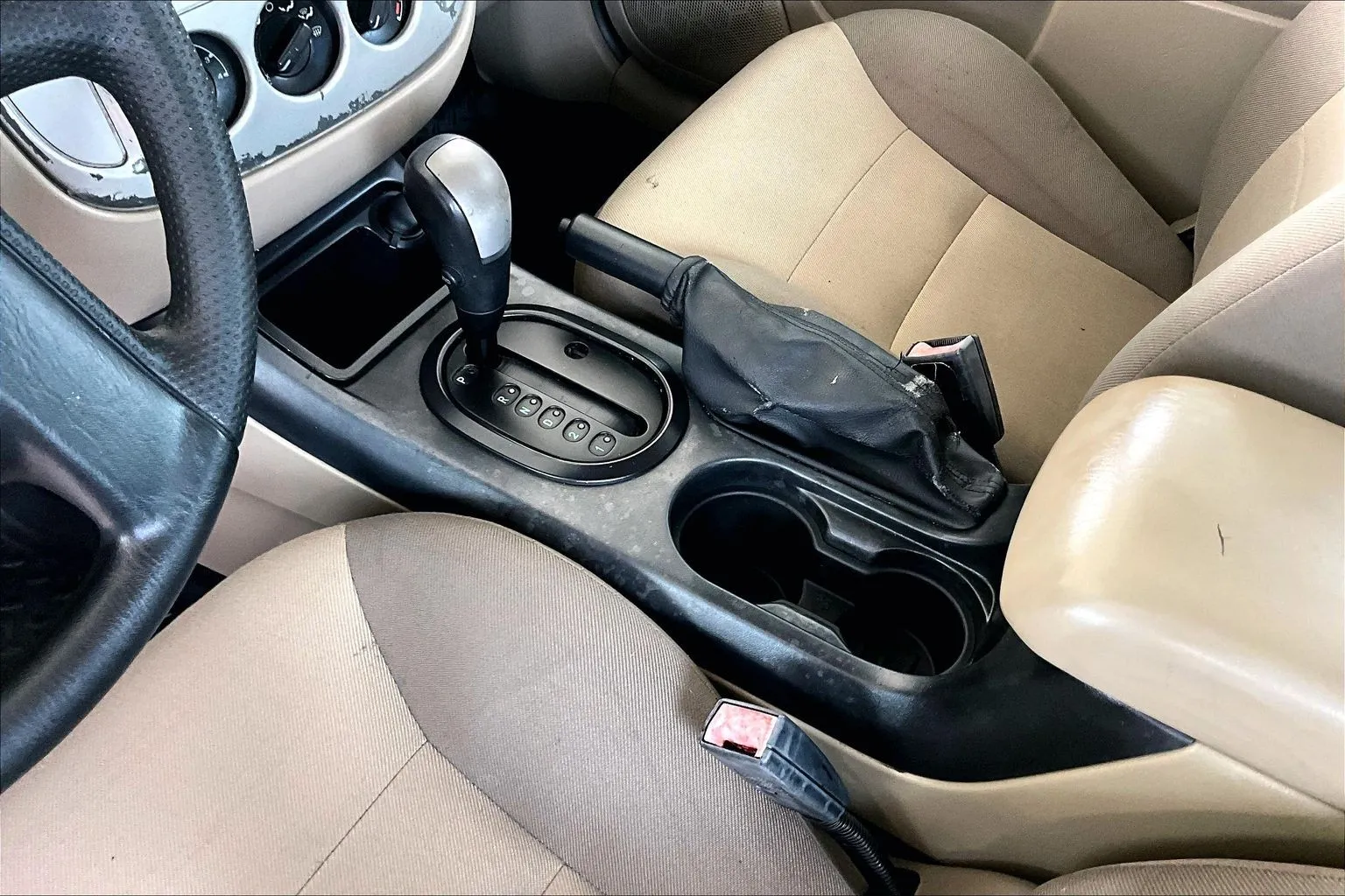 Ford Escape photo 15