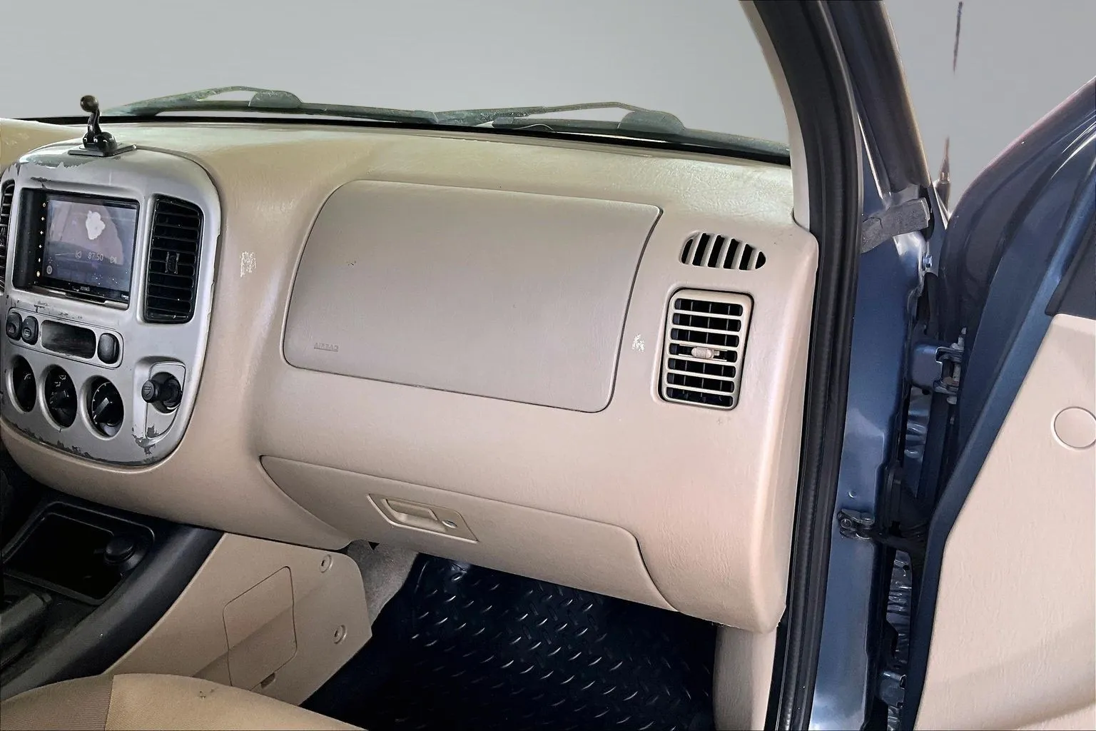 Ford Escape photo 23