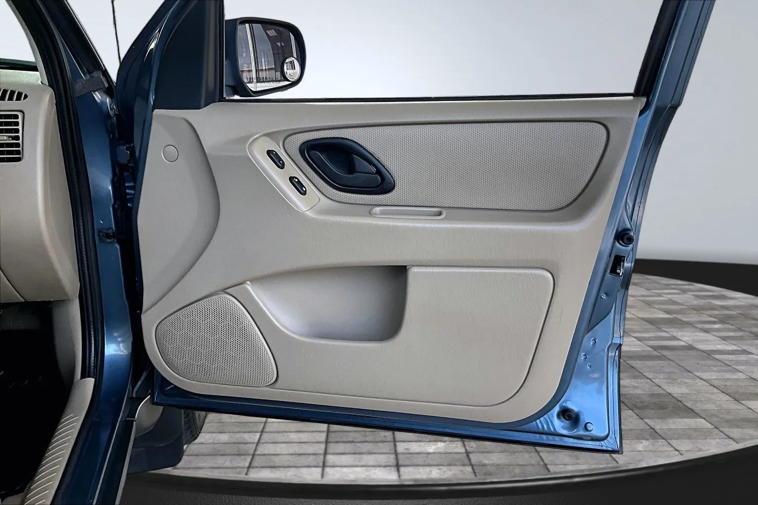 Ford Escape photo 25