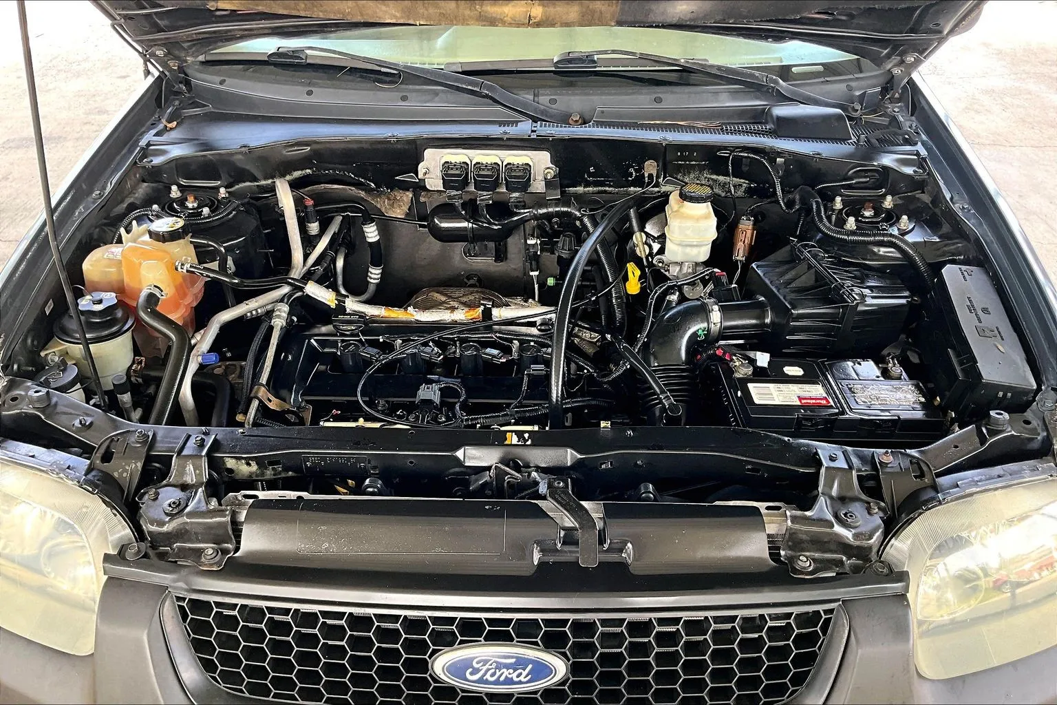 Ford Escape photo 27