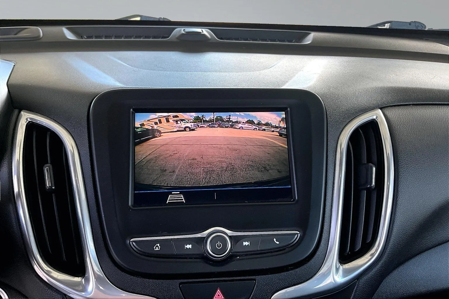 Chevrolet Equinox photo 13