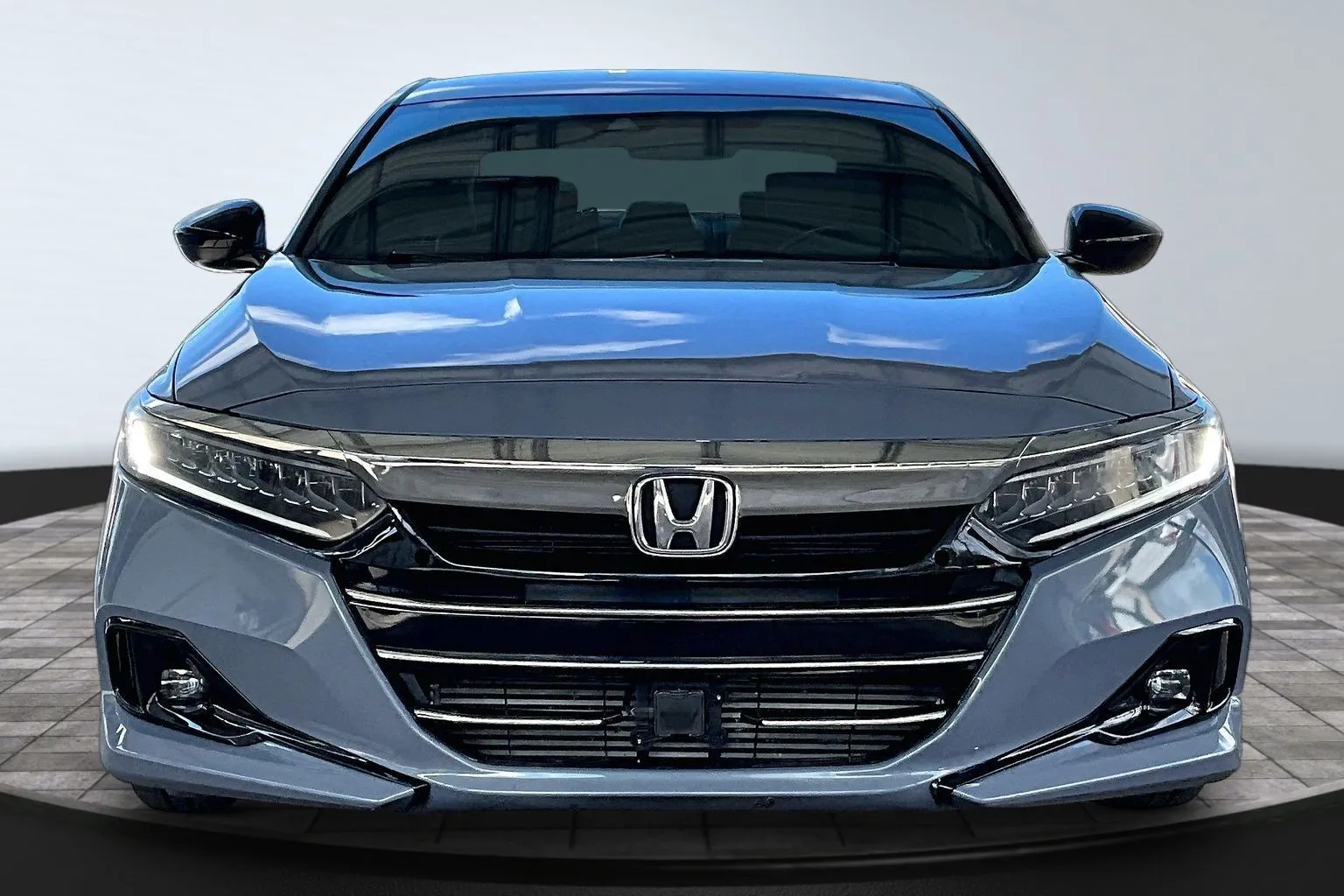Honda Accord photo 2