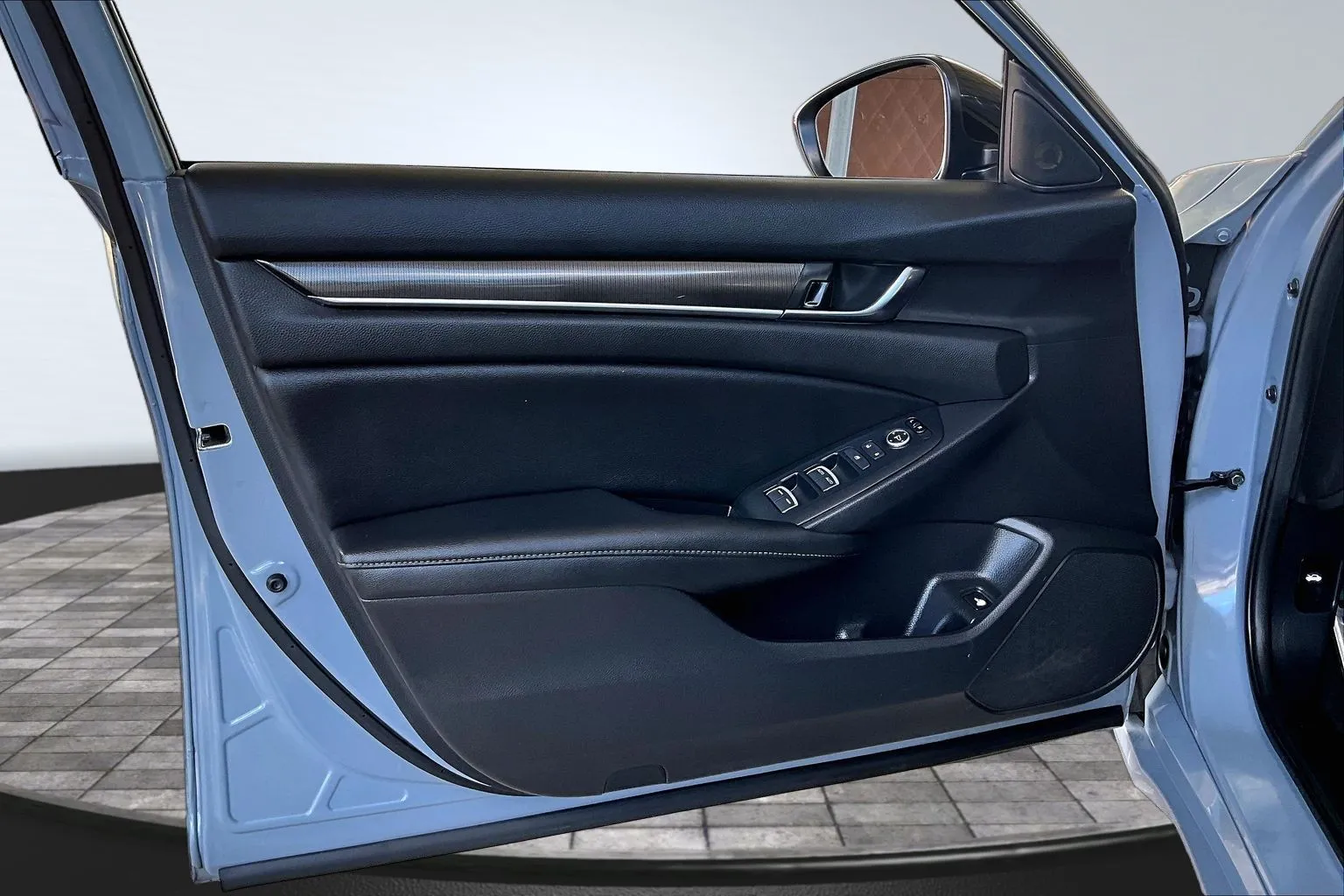 Honda Accord photo 17