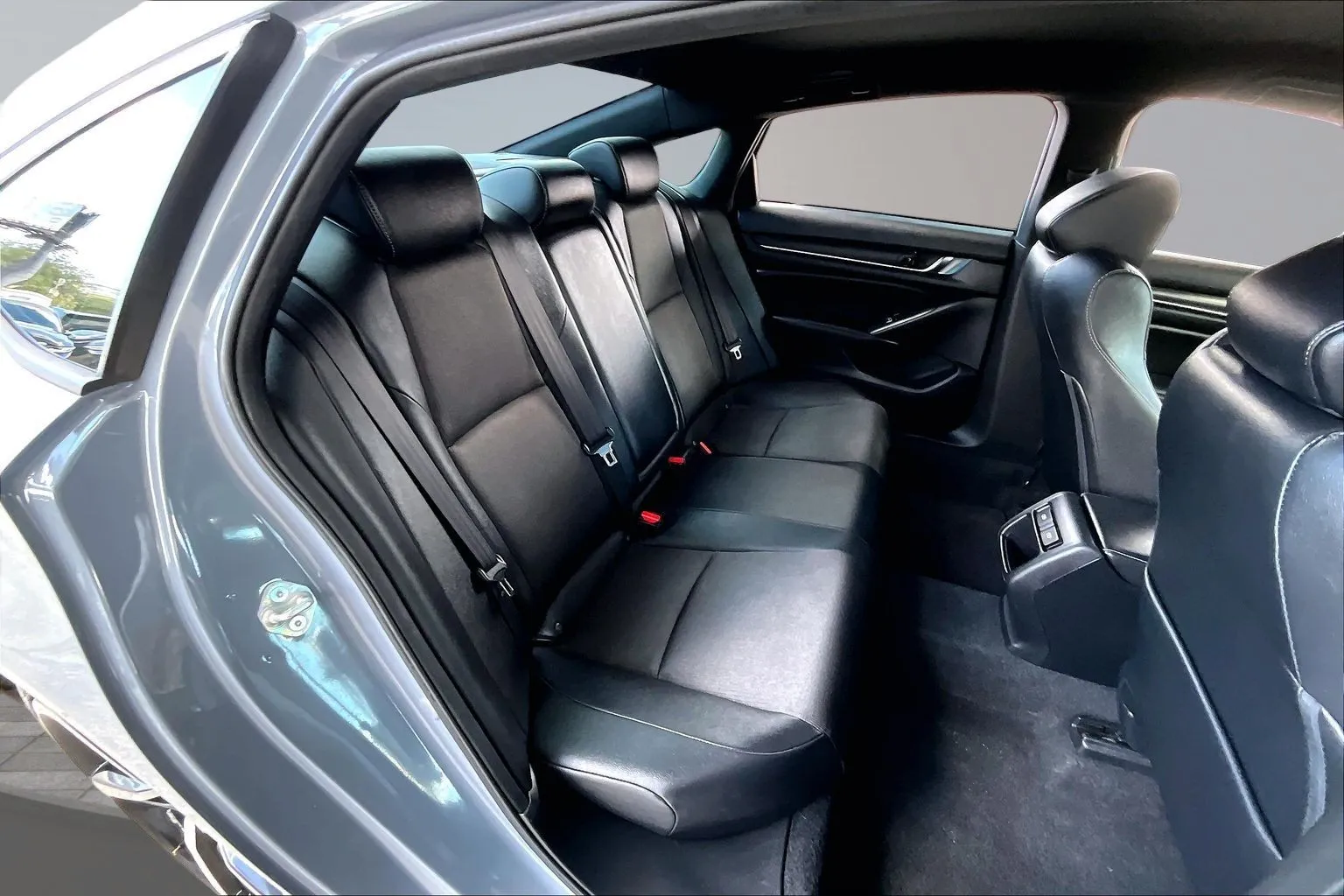 Honda Accord photo 22