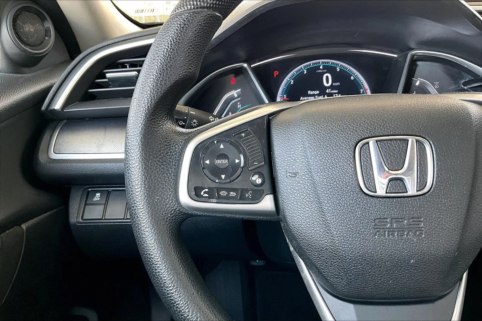 Honda Civic photo 10