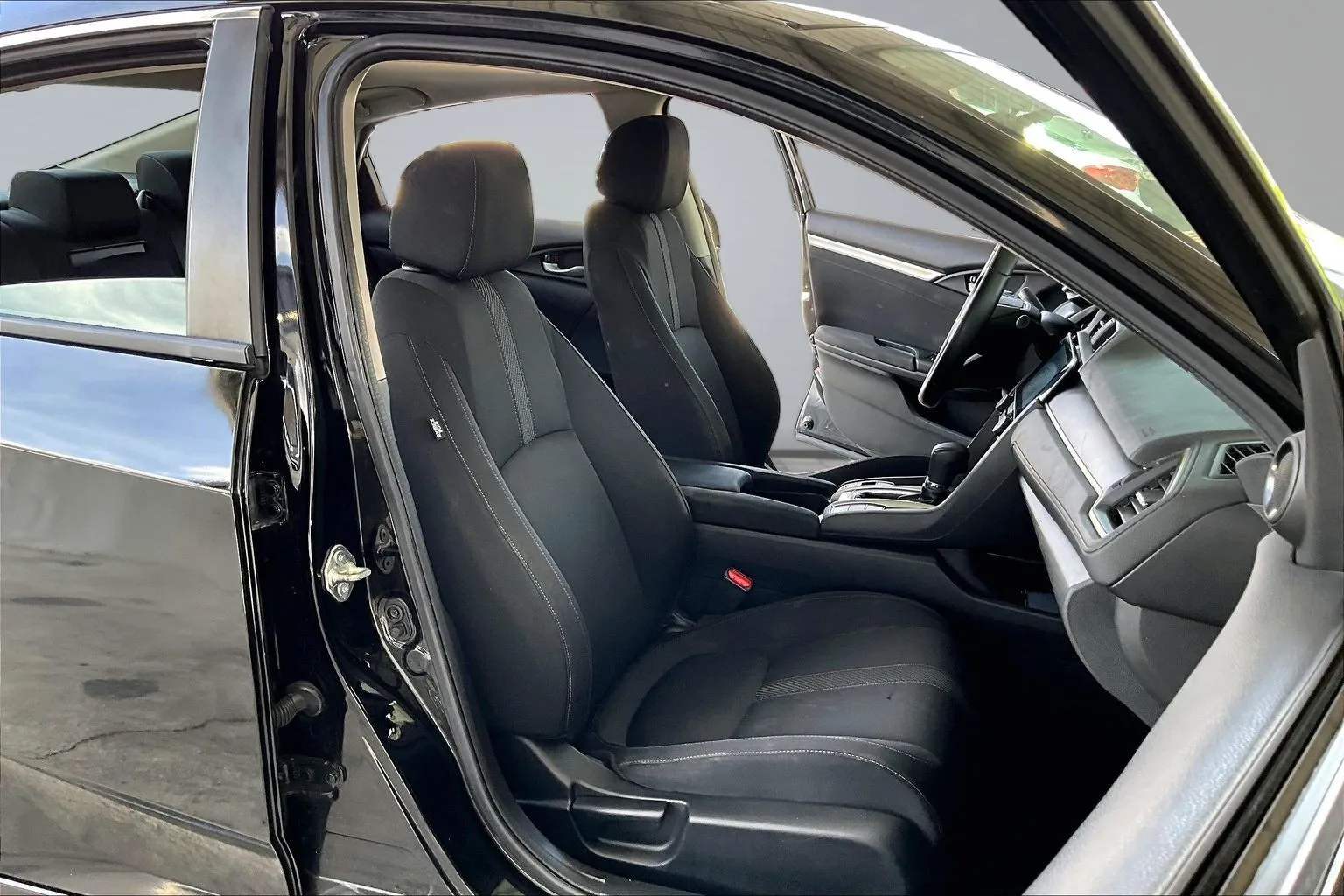 Honda Civic photo 26