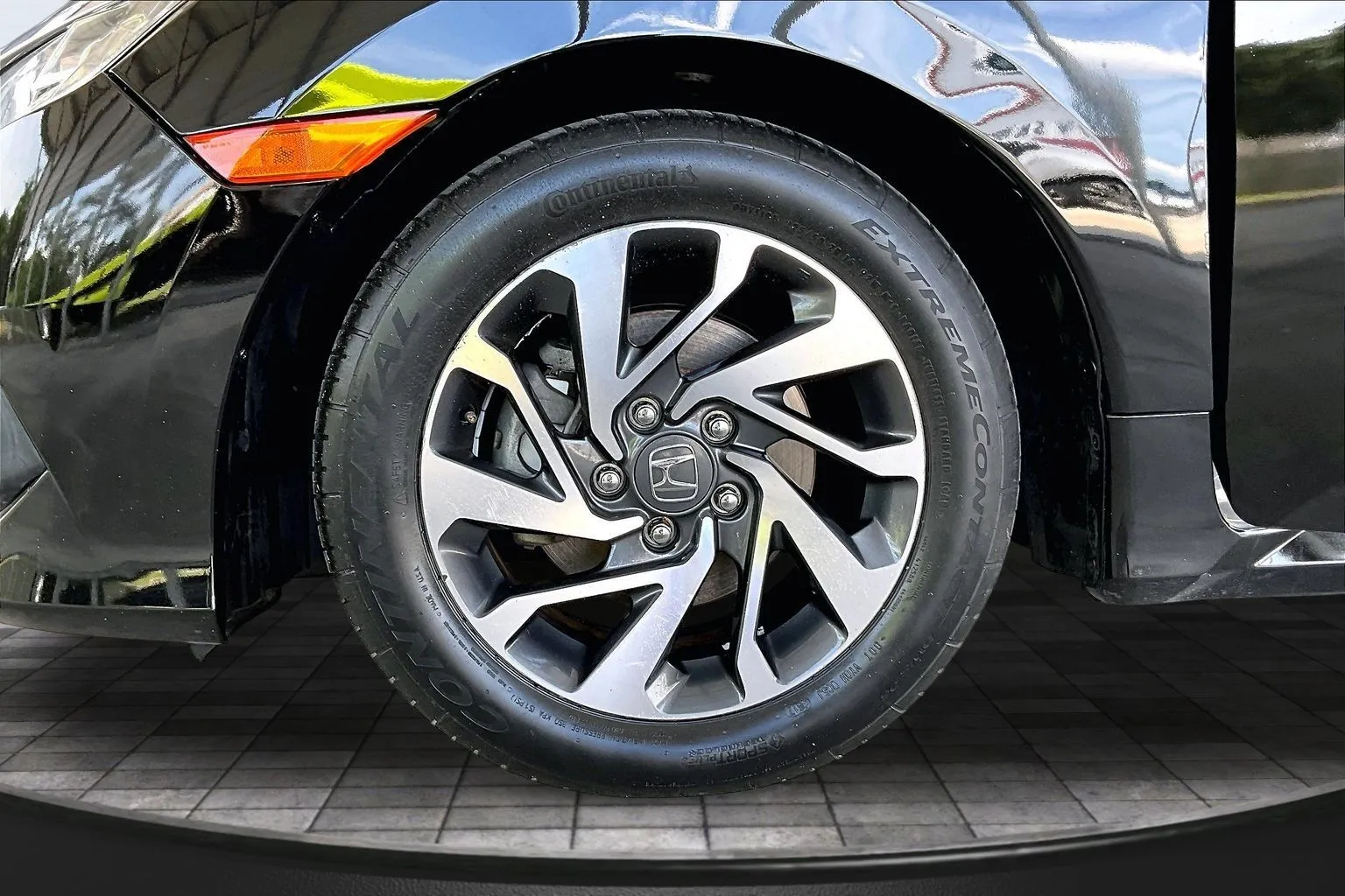 Honda Civic photo 31
