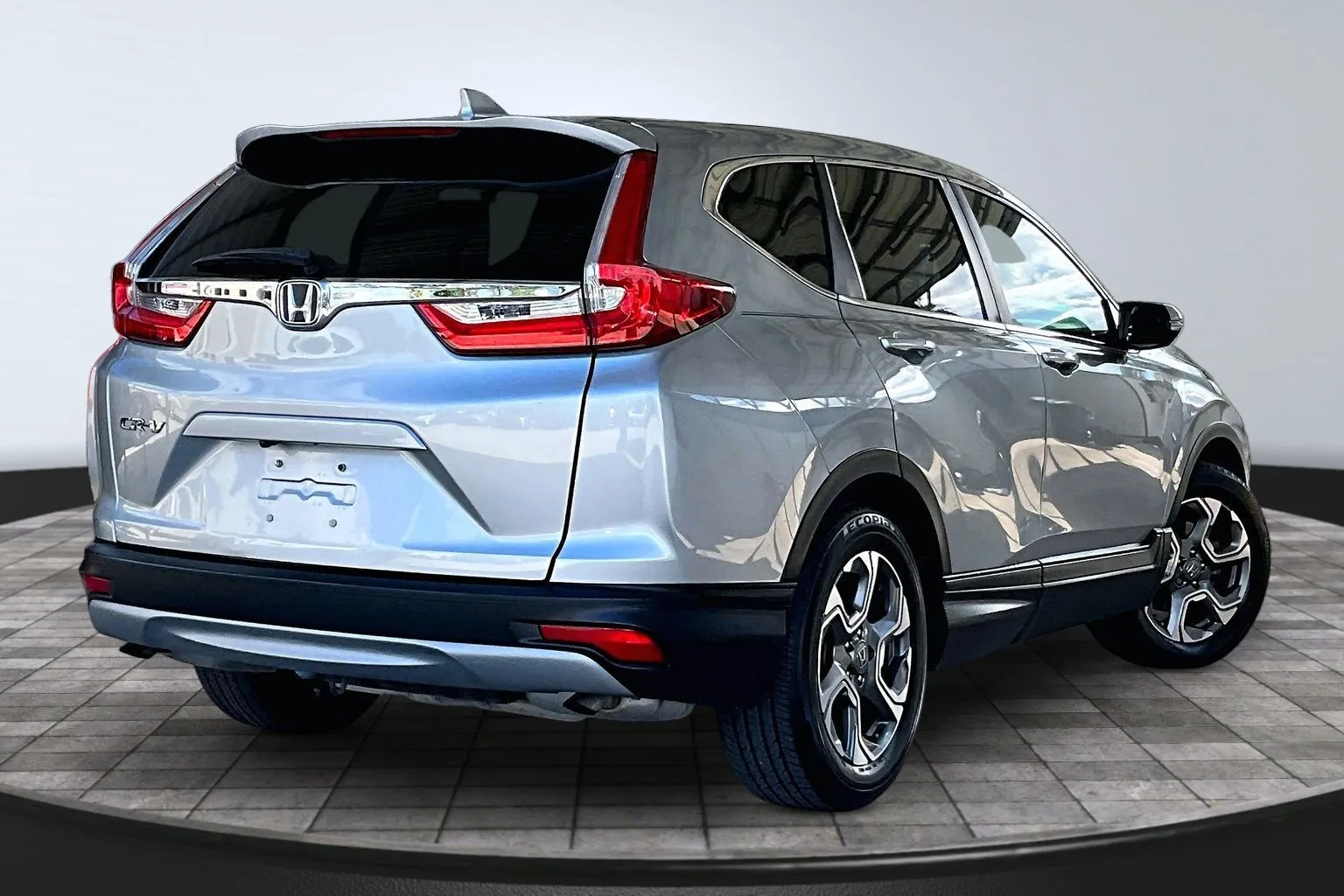 Honda CR-V photo 6