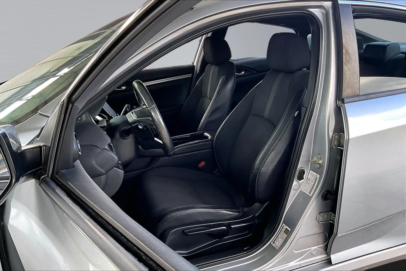 Honda Civic photo 18