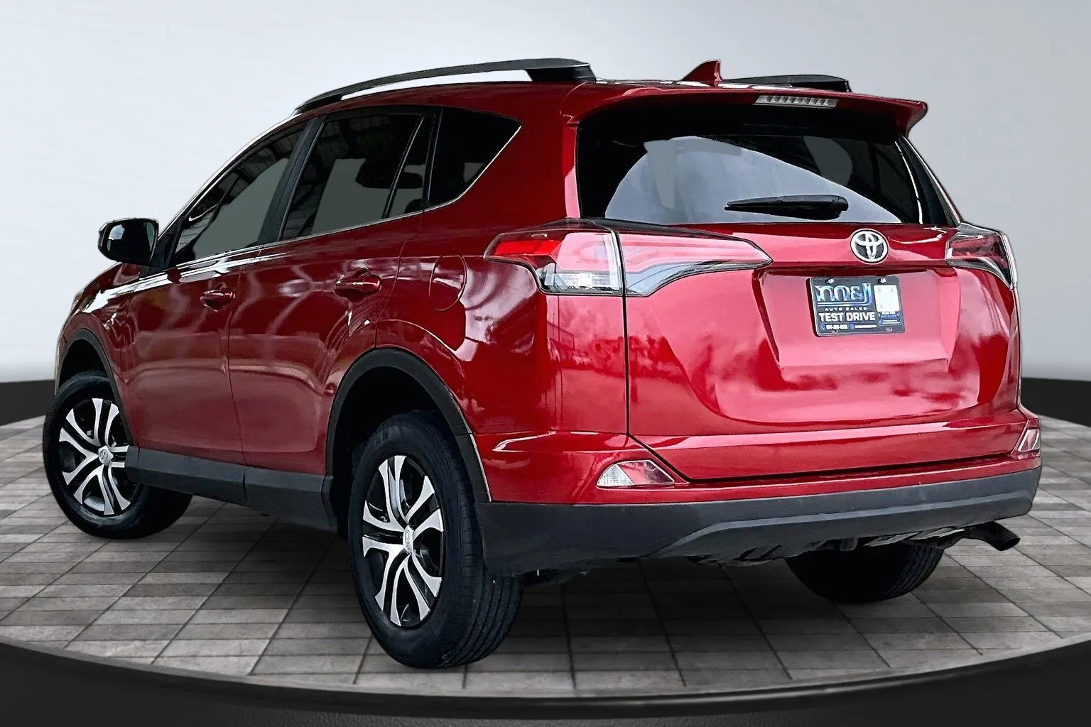 Toyota RAV4 photo 4