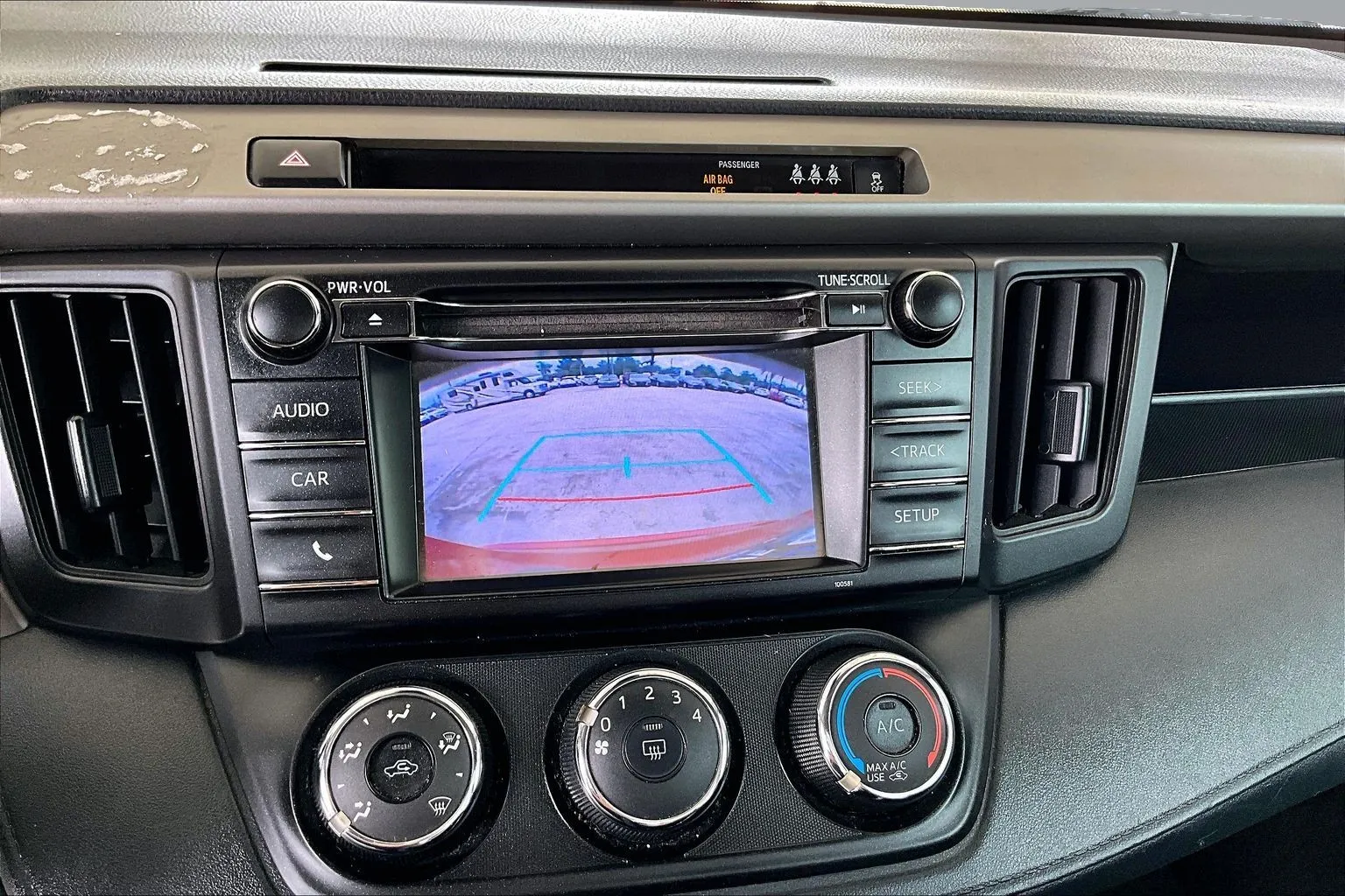 Toyota RAV4 photo 13