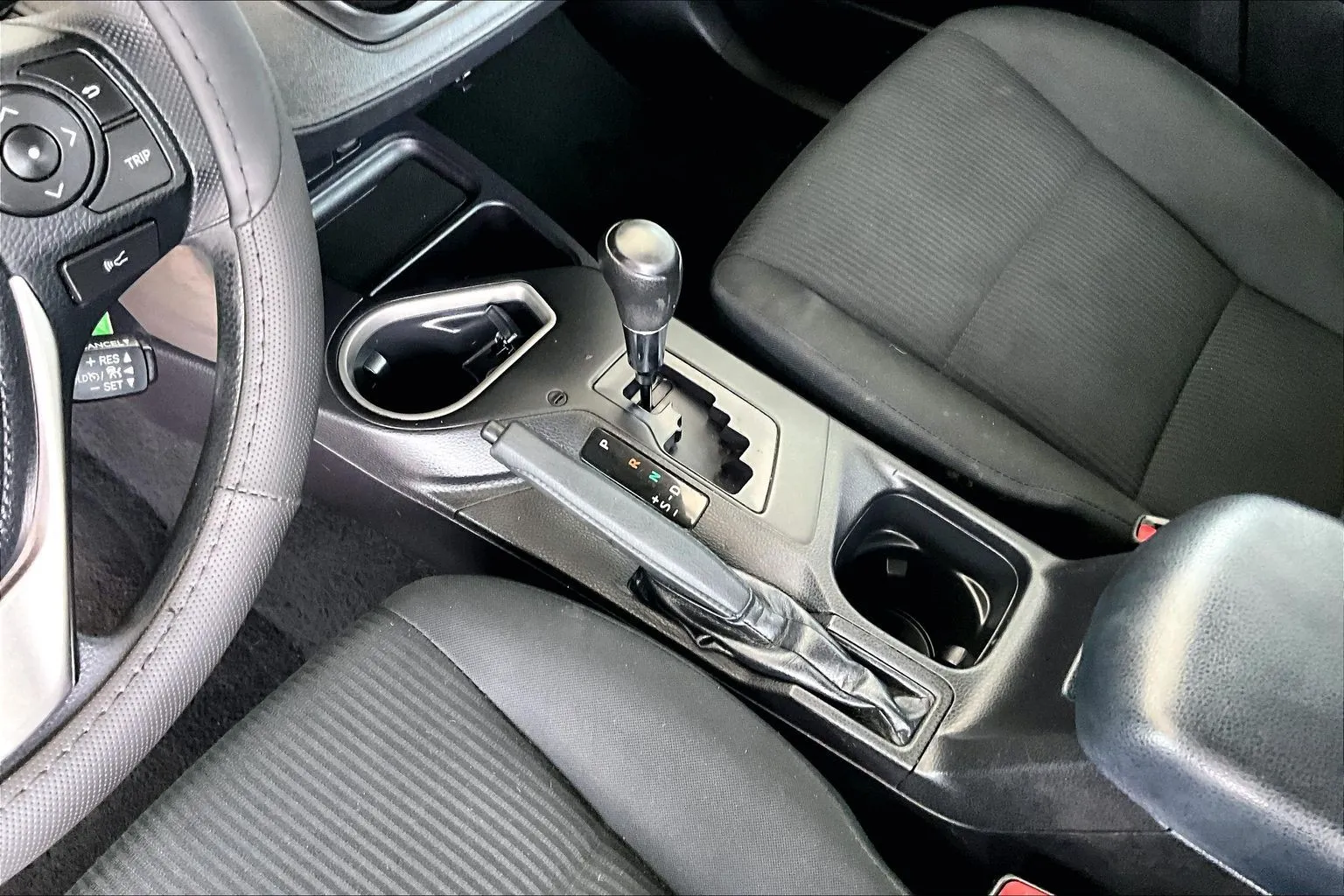Toyota RAV4 photo 15