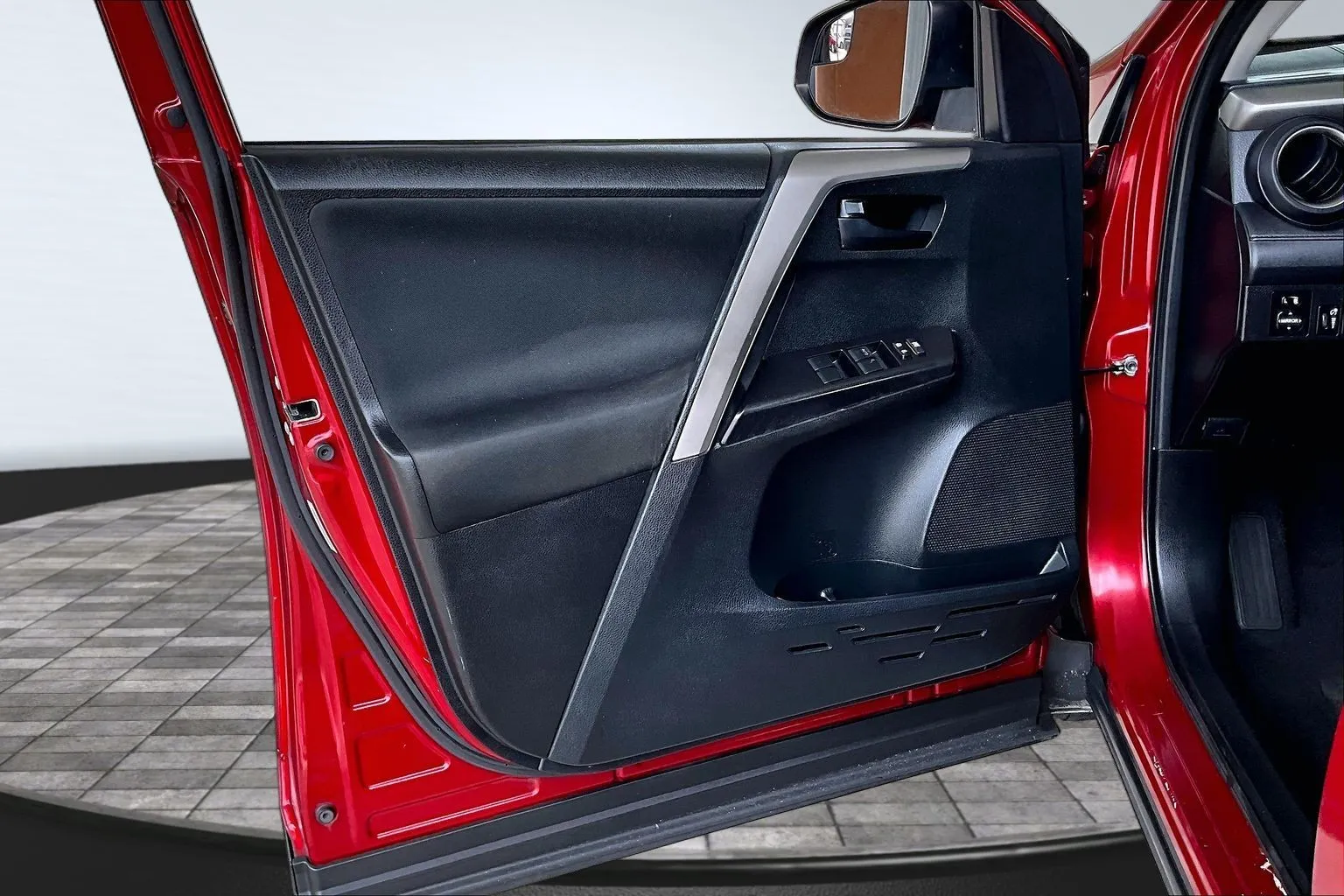 Toyota RAV4 photo 17