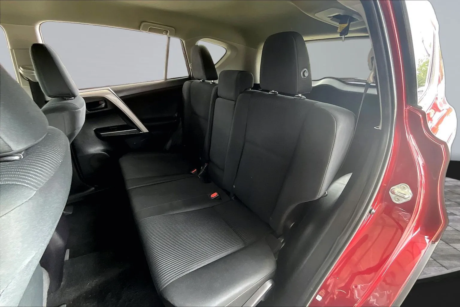 Toyota RAV4 photo 19