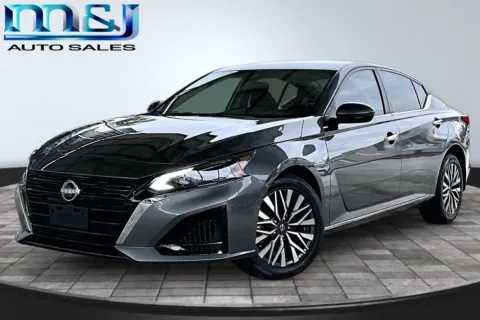 Gray 2024 Nissan Altima 2.5 SV for sale in Jacksonville, FL