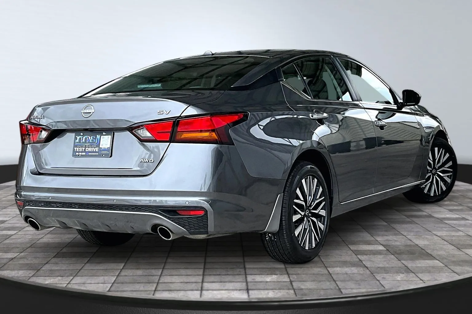 Nissan Altima photo 6