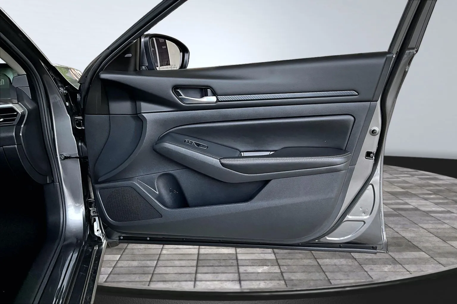 Nissan Altima photo 25