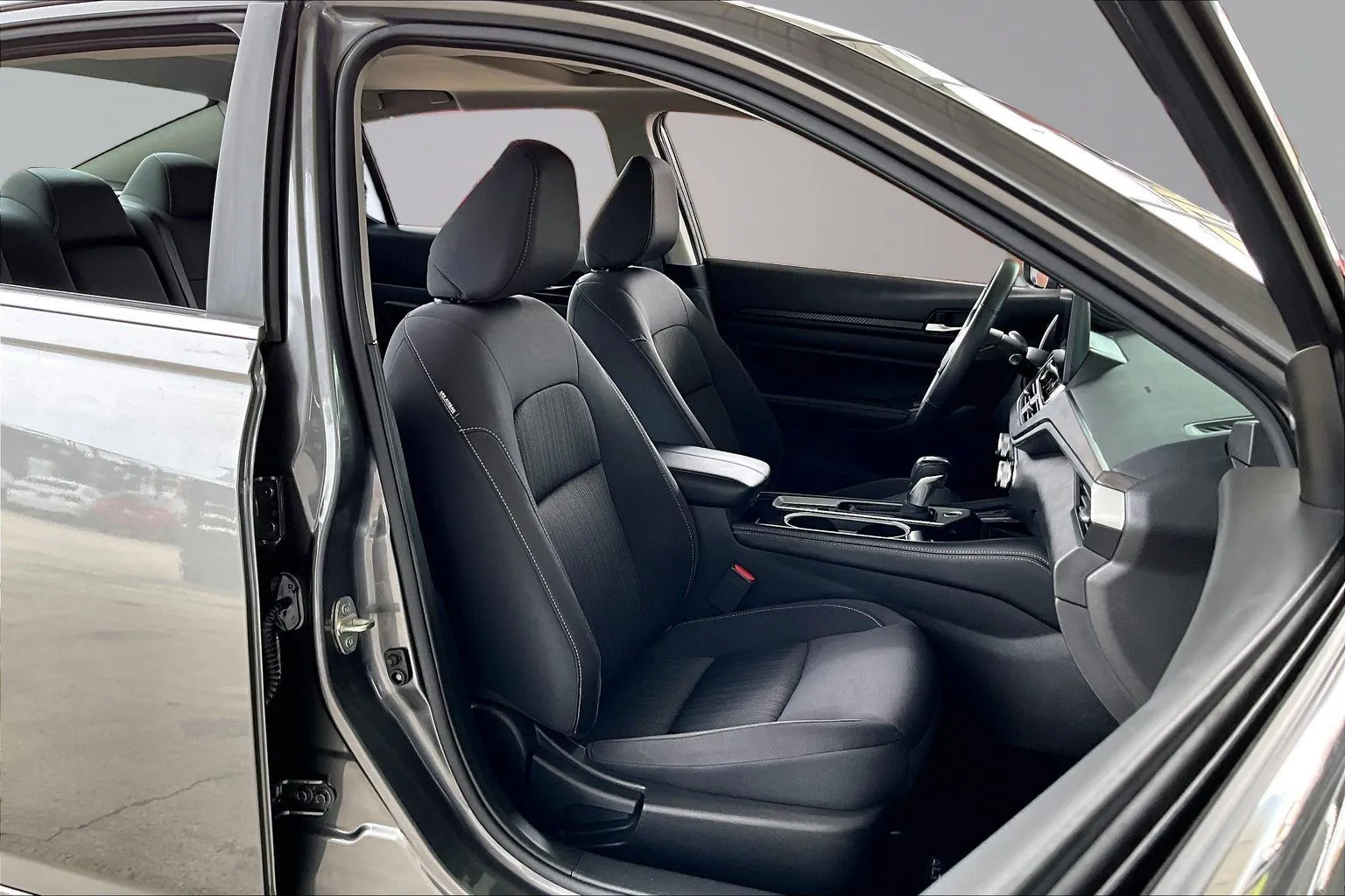 Nissan Altima photo 26