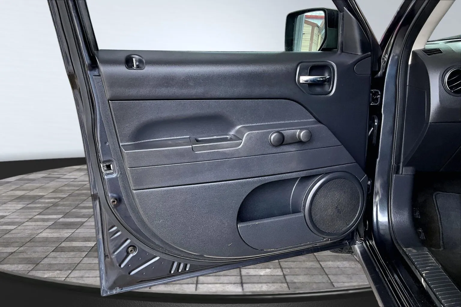 Jeep Patriot photo 16