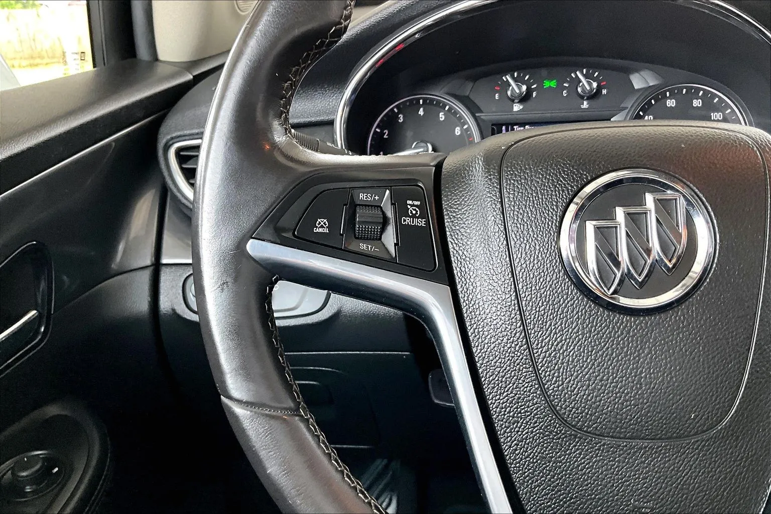 Buick Encore photo 10