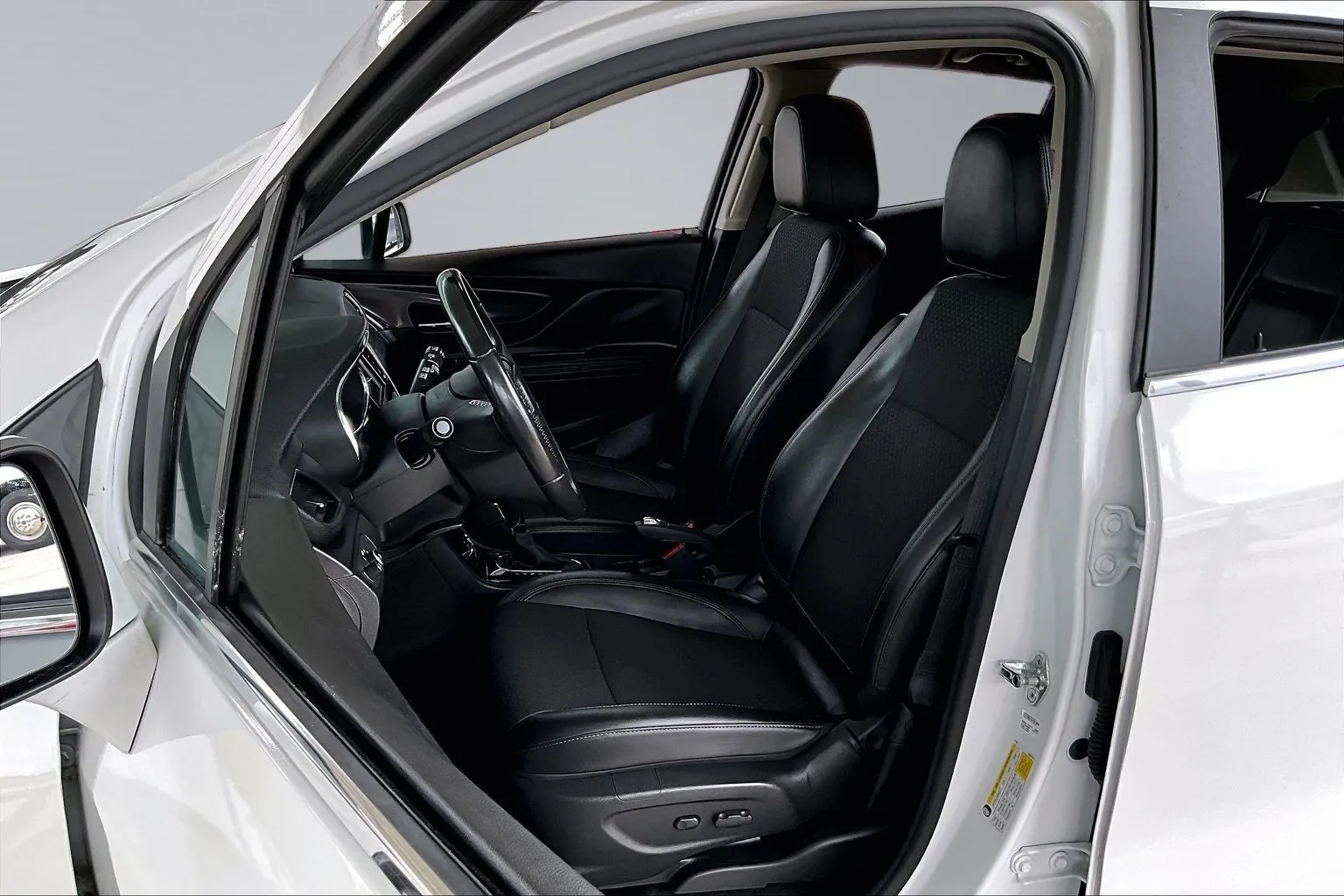 Buick Encore photo 18