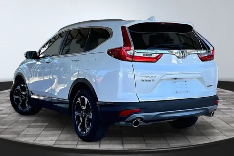 More photos of 2018 Honda CR-V Touring at M&J Auto Sales and Service, FL