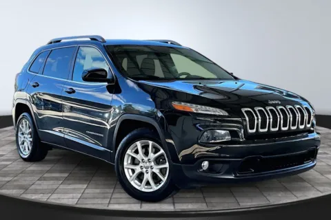 Another view of 2015 Jeep Cherokee Latitude for sale in Jacksonville, FL at M&J Auto Sales and Service