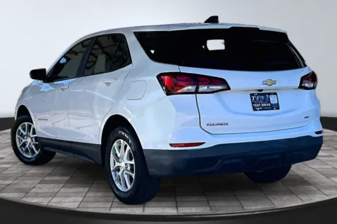 More photos of 2023 Chevrolet Equinox LS at M&J Auto Sales and Service, FL
