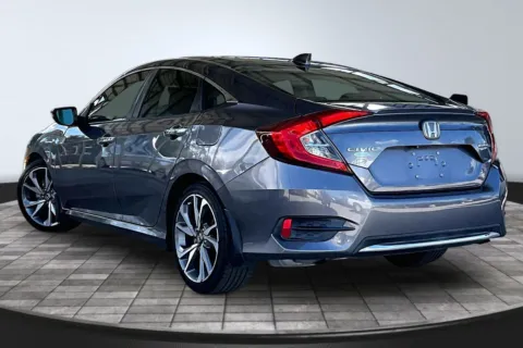 More photos of 2019 Honda Civic Touring at M&J Auto Sales and Service, FL