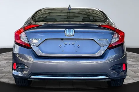 More photos of 2019 Honda Civic Touring at M&J Auto Sales and Service, FL